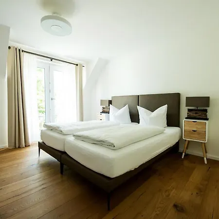 Center Apartment *